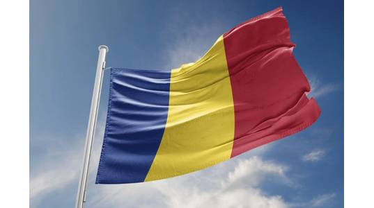 Romanian flag - © Hale - Adobe Stock