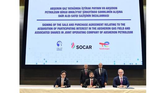 Signatories - Musabbeh Al Kaabi, ADNOC & Rovshan Najaf, SOCAR & Nicolas Terraz, TotalEnergies