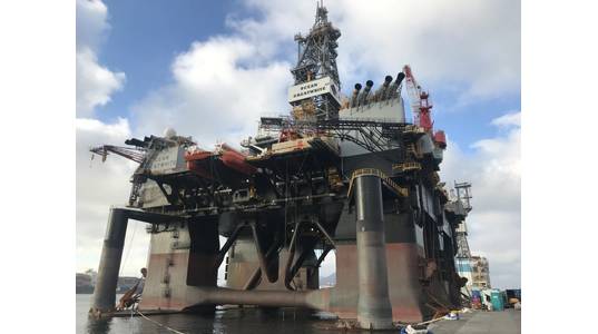 The sixth generation harsh environment drilling rig Ocean GreatWhite is the world's largest semi-submersible offshore drilling rig (Photo: KPL)