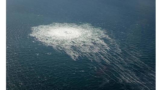 The gas leak at Nord Stream 2 seen from the Danish F-16 interceptor on Bornholm in late September 2022. Photo: Danish Defence