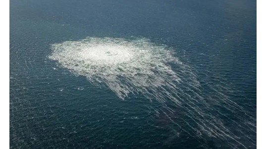The gas leak at Nord Stream 2 seen from the Danish F-16 interceptor on Bornholm in late September 2022. Photo: Danish Defence

