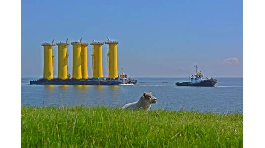 Transport of the transition pieces for the He Dreiht offshore wind farm (Credit: EnBW / Magnus Reinke OIM)