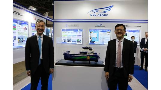 From left, Tsutomu Yokoyama, General Manager of the Green Business Group, NYK; and James Tham, Managing Director of Penguin Shipyard International. Image courtesy NYK