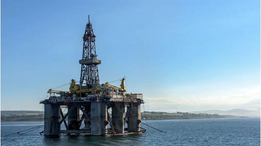 WilPhoenix drilling rig - Image by MustangJoe/Flicrk, shared under CC0 license