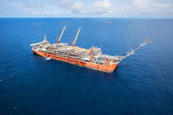 Bonga FPSO / Copyright
Giles Barnard - Photographic Services, Shell International Limited.