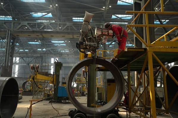 Construction of the Shah Deniz Compression platform, which is scheduled to be completed in 2029. Photo credit: BP.