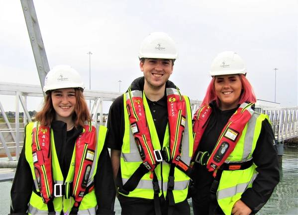  L-R Current Galloper apprentices Rosie Underhill, Thomas Bryant and Eve Dupuy in 2019.
