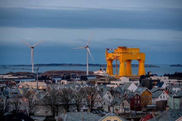 DolWin epsilon HVDC platform (Credit: Øyvind Sætre / Aibel)