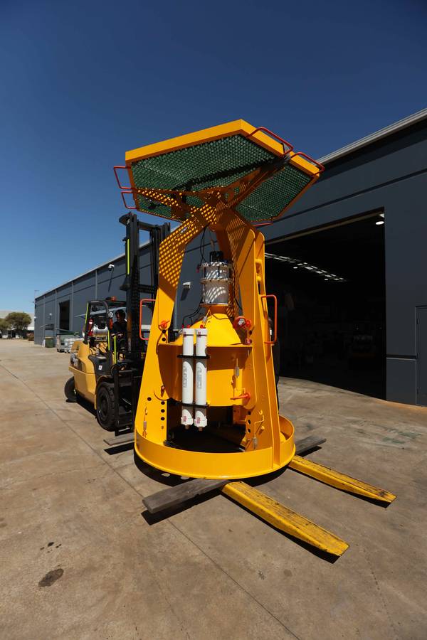 Harvest Technology's smart buoy paired with its proprietary Nodestream technology protocol, delivers 24-7 secure, high-definition video, audio and data. Image courtesy Harvest Technololgy