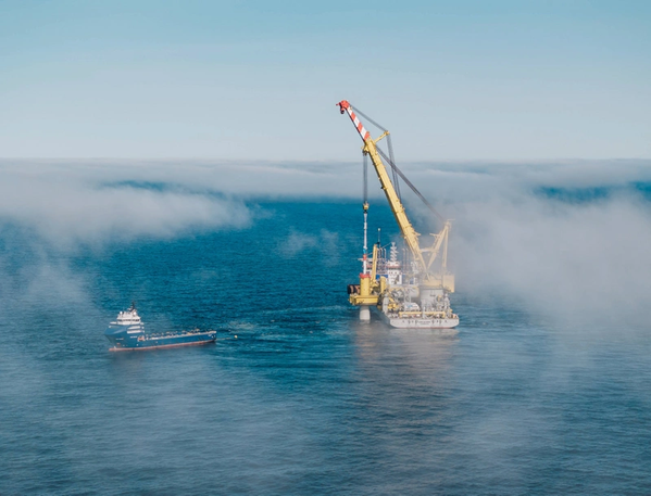 Jan De Nul’s heavy-lift vessel Les Alizés installing the first monopile at Thor (Credit: RWE)