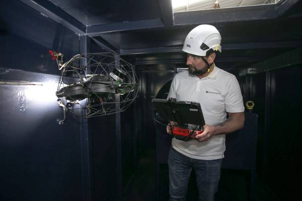 Interocean NDT Inspector Demonstrating the Elios 3 UT Drone (Credit: Interocean)