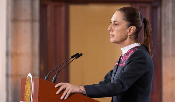 Mexican President Claudia Sheinbaum, pictured at a recent press briefing in the wake of the Venezuelan earthquakes.
Image courtesy https://www.gob.mx/ Press Release