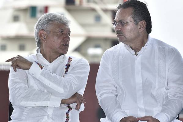 Mexico President Andres Manuel Lopez Obrador and Pemex Chief Executive Octavio Romero (Photo: Pemex)