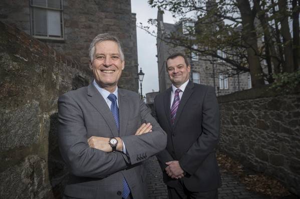 Mintra Group's CEO Scott Kerr (left) and UK Managing Director Gareth Gilbert (Photo: Mintra Group)