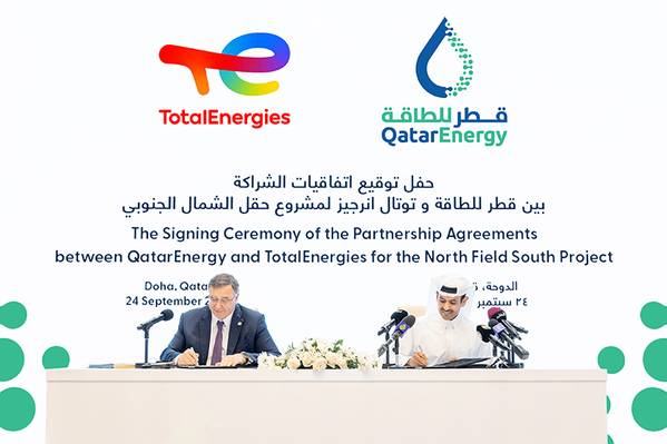 The partnership agreement was signed by Saad Sherida Al-Kaabi, the Minister of State for Energy Affairs, President and CEO of QatarEnergy, and Patrick Pouyanné, Chairman of the Board and CEO of TotalEnergies, during a ceremony held today at QatarEnergy’s headquarters in Doha. (Photo: QatarEnergy)