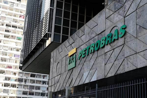 Petrobras HQ - ©Salty View
/AdobeStock