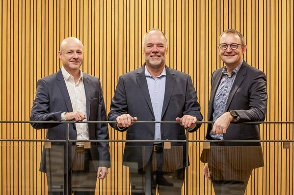 Tom Rasmussen (center), Kenneth Hagelskjær (right) and Jacob Gehlert (left) (Credit: Global Gravity)