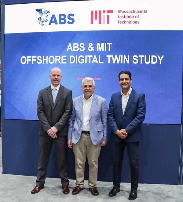 (left to right): Gareth Burton, ABS Vice President, Technology; Michael Triantafyllou and Ehsan Kharazmi from MIT