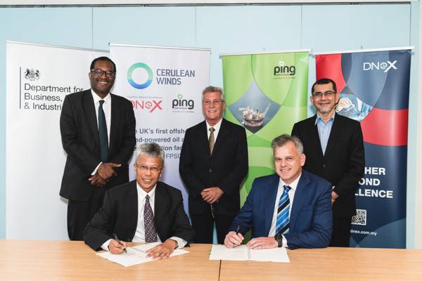 Left to right – Secretary of State Kwasi Kwarteng observes the signing between Zainal Abidin Abd Jalil and Rob Fisher of Ping Petroleum with Dan Jackson of Cerulean Winds and Tan Sri Syed of DNeX.Photo from Cerulean.