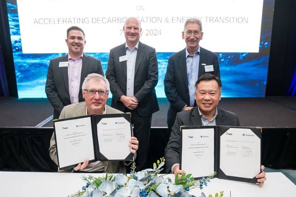 Seated L to R: Christopher J. Wiernicki, ABS Chairman and CEO; Chris Ong, Seatrium CEO. Standing L to R: Miguel Hernandez, ABS Senior Vice President, Global Offshore; John McDonald, ABS President and COO; Mark Gainsborough, Seatrium Chairman (Photo: ABS)