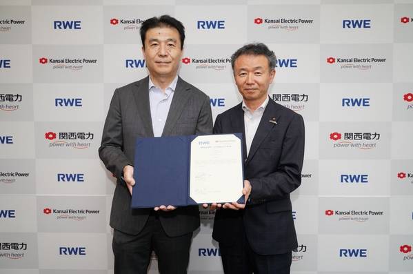 Shinichi Kato, Country Director &amp; President, RWE Renewables Japan G.K. (Left) - Nozomu Mori, Director, Representative Executive Officer, Executive Vice President, Kansai EPCO (Right)