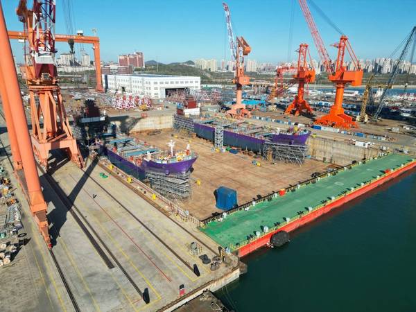 Two of the four sister vessels are already under construction at Dalian Shipbuilding Offshore. Image courtesy Bernhard Schulte