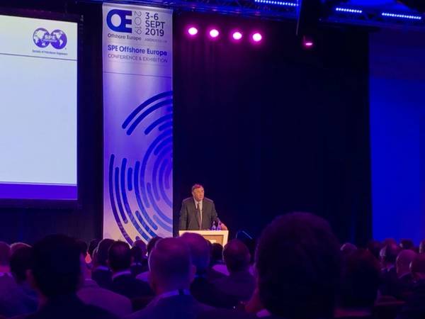 Total CEO Patrick Pouyanne speaks at Offshore Europe in Aberdeen (Photo: Eric Haun