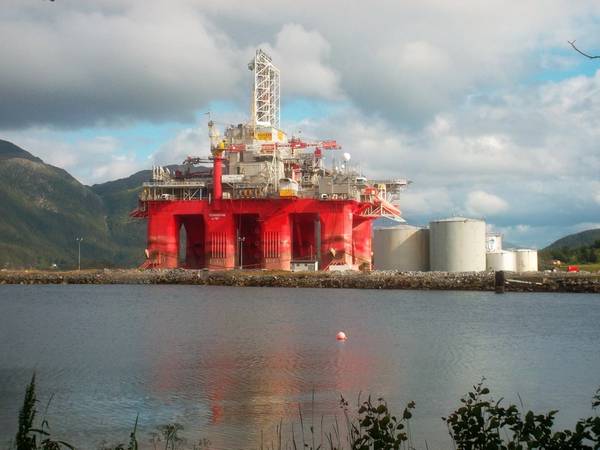 TotalEnergies-led consortium used the Transocean Barents drilling rig to drill a well in Lebanon's Block 9 - Image Credit: Fiver, der Hellseher/Wikimedia Commons - CC BY-SA 4.0 DEED