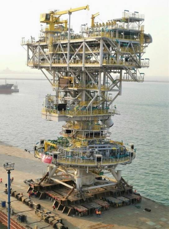 Upper Tower ready for load out - Image: SOFEC