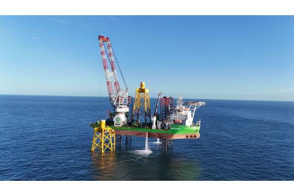 (Credit: Eoliennes en Mer Dieppe Le Tréport)