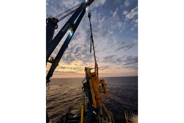 The installation of Pipeline End Termination from the vessel (Credit: Saipem)