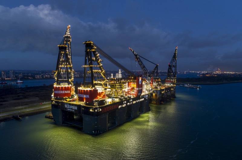 Shore Power On, Engines Off for Heerema's Giant Crane Vessels Sleipnir and Thialf