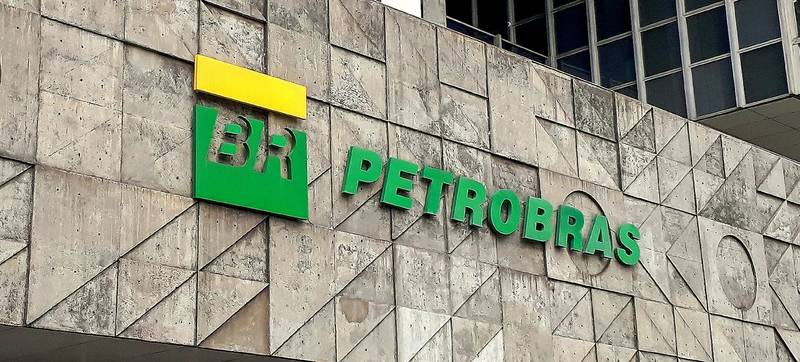 Petrobras Aims to Lure Chinese Investments to Brazil's Naval Sector