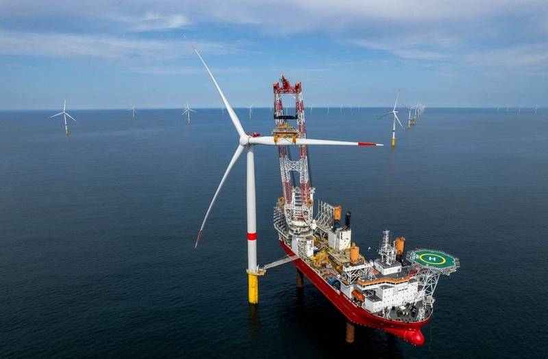 Ocean Winds’ First French Offshore Wind Farm Moves to Full Operation