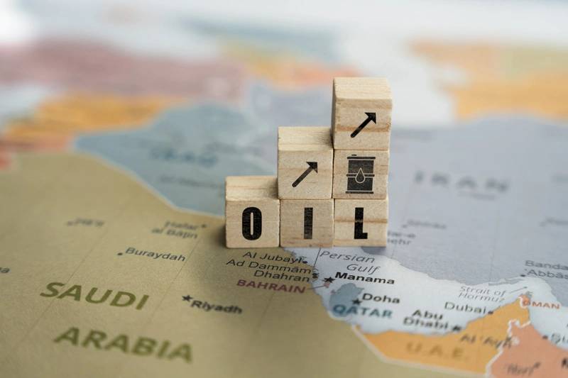 Oil Prices Fall Amid Signs of US-Iran Ceasefire Extension Deal