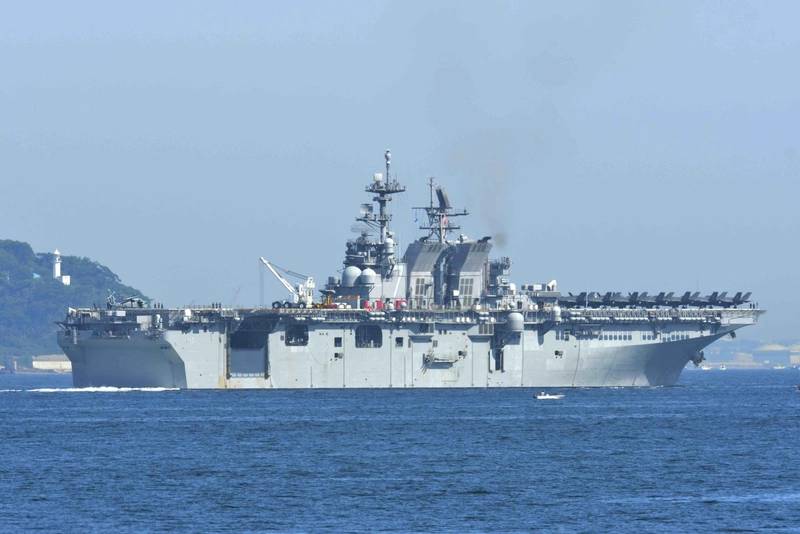 US to Deploy Amphibious Assault Ship, Marines to Middle East
