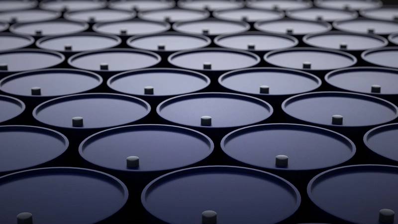 Oil Prices Ease as US Holds Off Renewed Strikes Against Iran