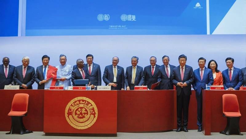AIIB and IsDB pledge around $6 billion for Africa electrification push
