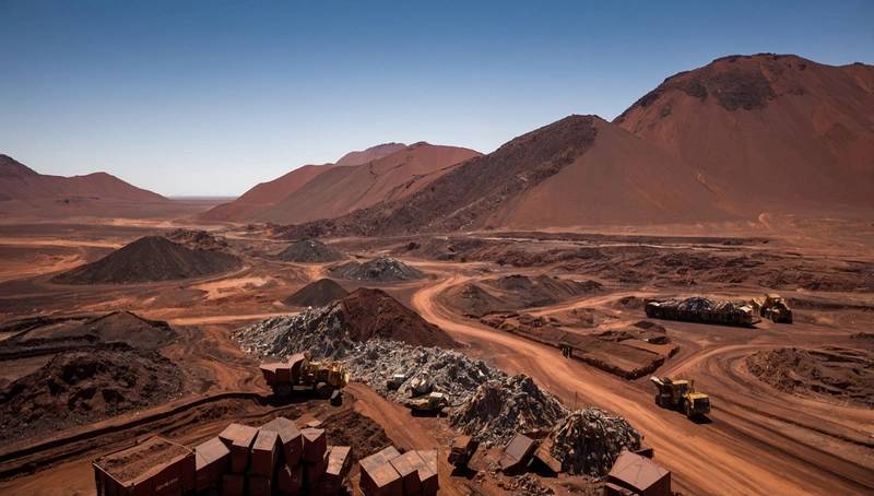 Iron ore declines due to supply concerns in Australia and a weaker US dollar