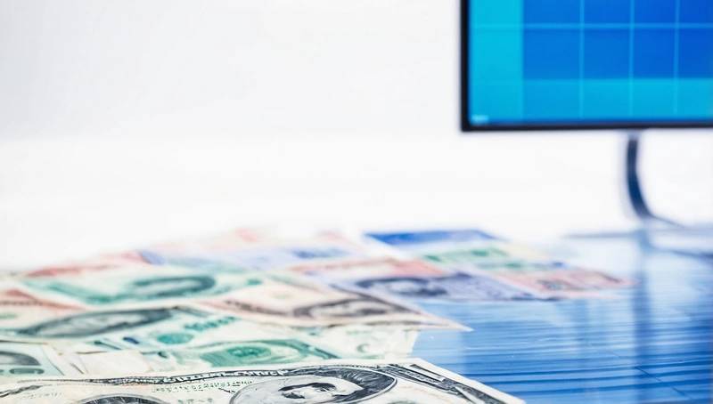 Dollar and stocks are in focus as US-Japan talks take center stage