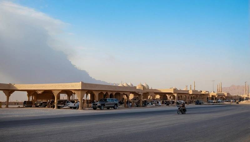 Middle East worries drag Gulf markets, but energy shares rise in Saudi