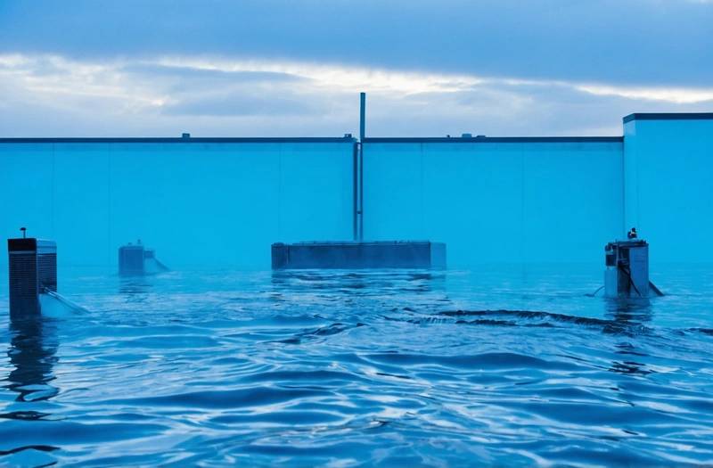Investors pressure Amazon, Microsoft, and Google over water and power usage in US data centres
