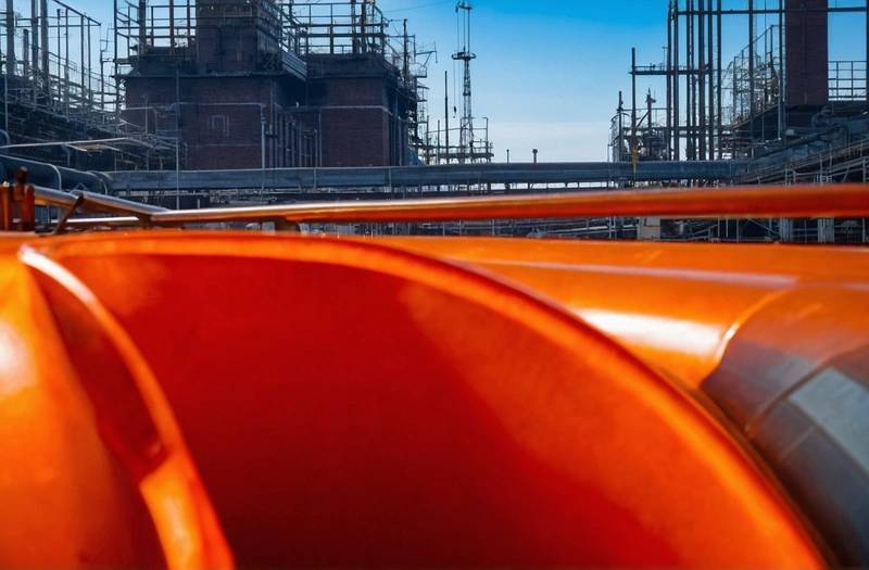 London Copper nears 1-week Low on Continued Inflation Worries