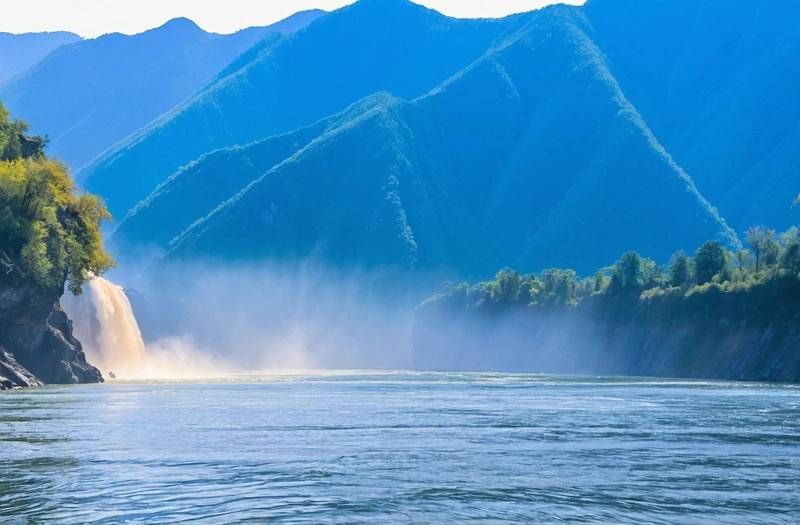 Allied Gold's $4 Billion sale to China's Zijin falls through, lands a $295 M investment