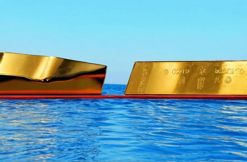Gold gains more than 1%, but focus shifts to Middle East tensions