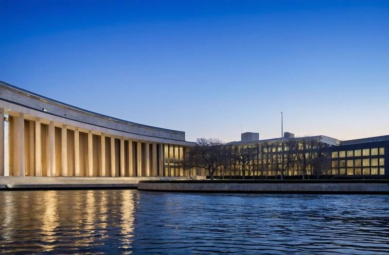 IMF hopes to engage in discussions on the central banks' change to forward guidance