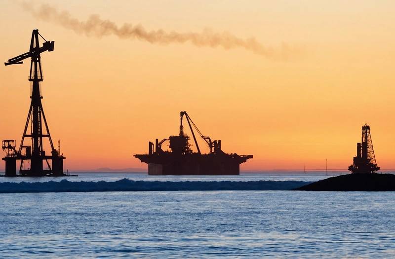 Oil prices drop as US-Iran strikes are offset by mediation efforts