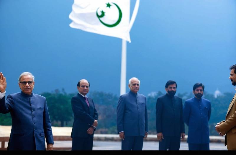 Treasury's Bessent applauds Pakistan's reforms and pushes to return to the capital markets