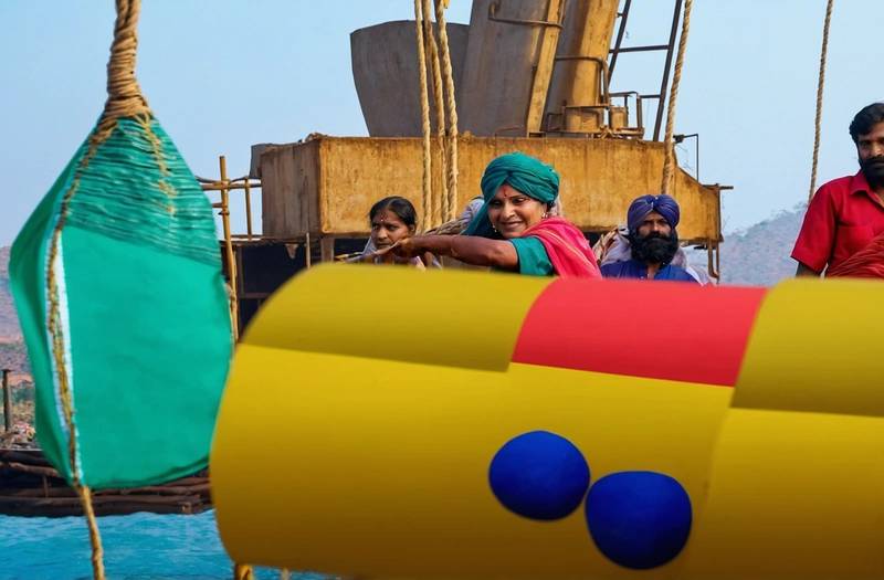 India's Grasim Industries has a strong first-quarter performance as its core business improves