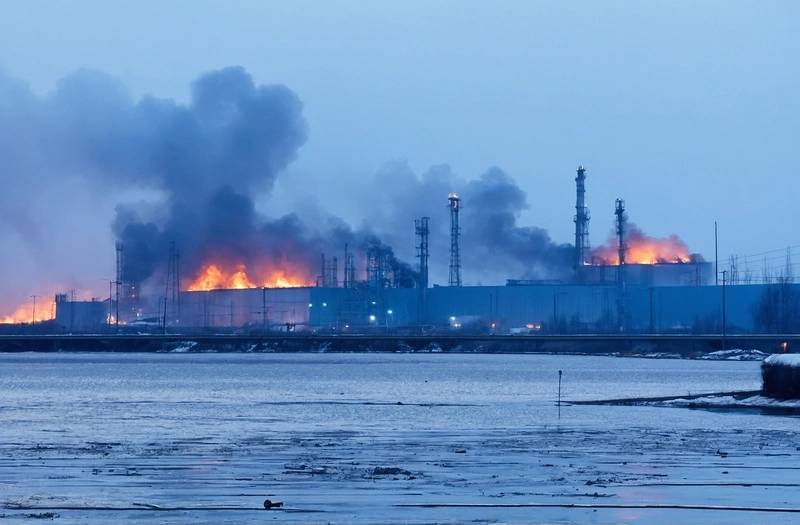 The death toll in the fire at Russia's Amur Gas Chemical Complex has reached 15